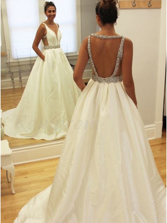 Amazon.com: Ever-Pretty Women's Embroidery Backless Mermaid Deep V-Neck  Wedding Dress with Train White US4 : Clothing, Shoes & Jewelry