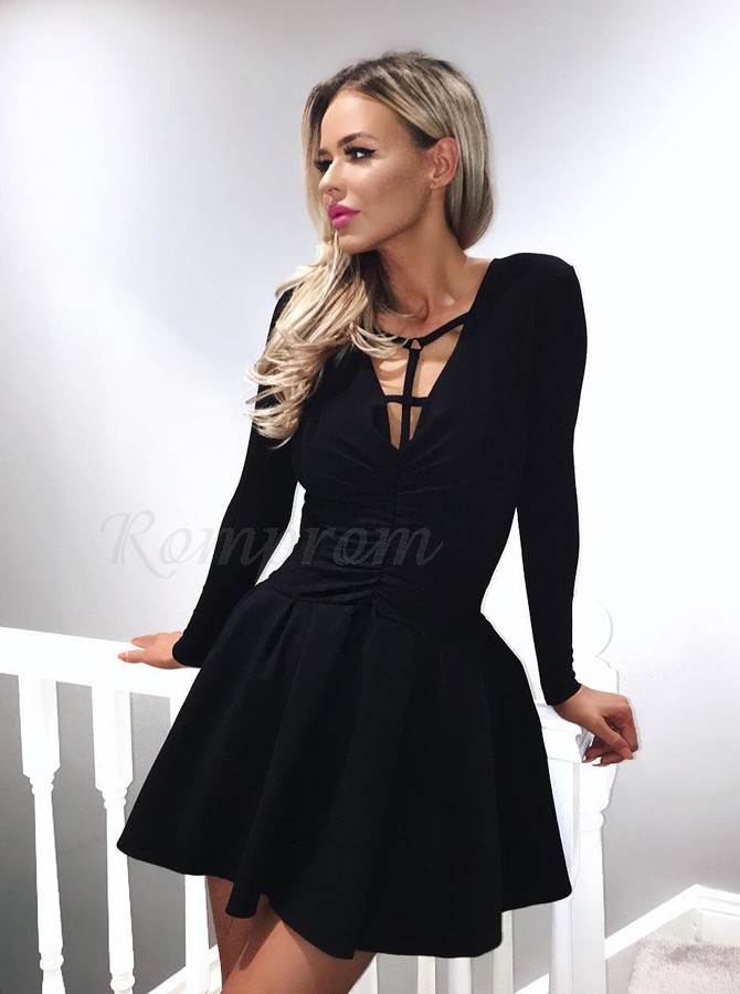long black dress with short sleeves