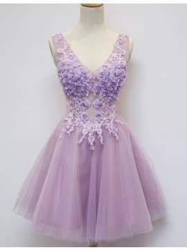 A-Line V-Neck Sleeveless Short Lilac Homecoming Cocktail Dress with Appliques