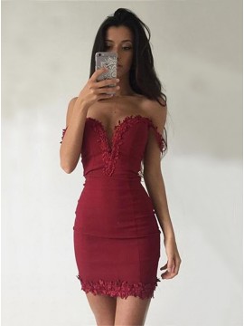 Off-the-Shoulder Homecoming Dress Short Dark Red Cocktail Dress with Appliques
