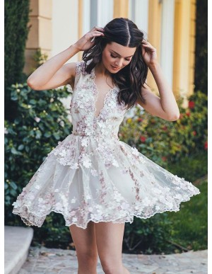 A-Line Deep V-Neck Sleeveless White Tulle Homecoming Dress with Appliques